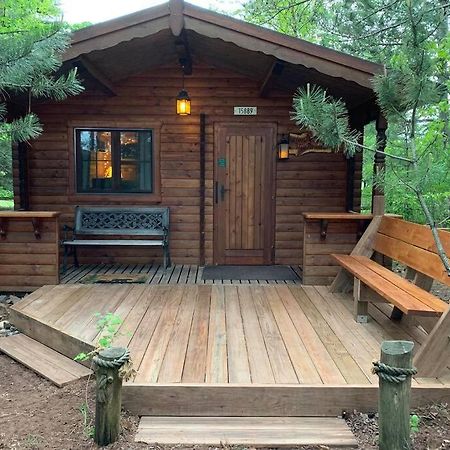 Honeybear Hideaway Cabin Hayward Exterior photo