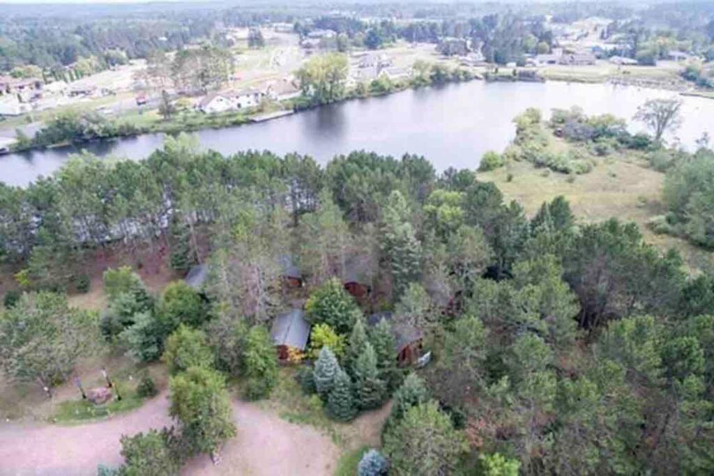 Honeybear Hideaway Cabin Hayward Exterior photo